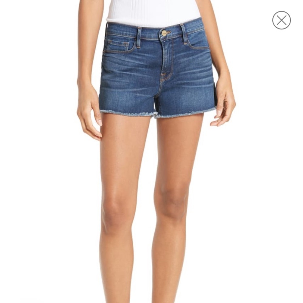 Frame Le Cutoff Denim Shorts